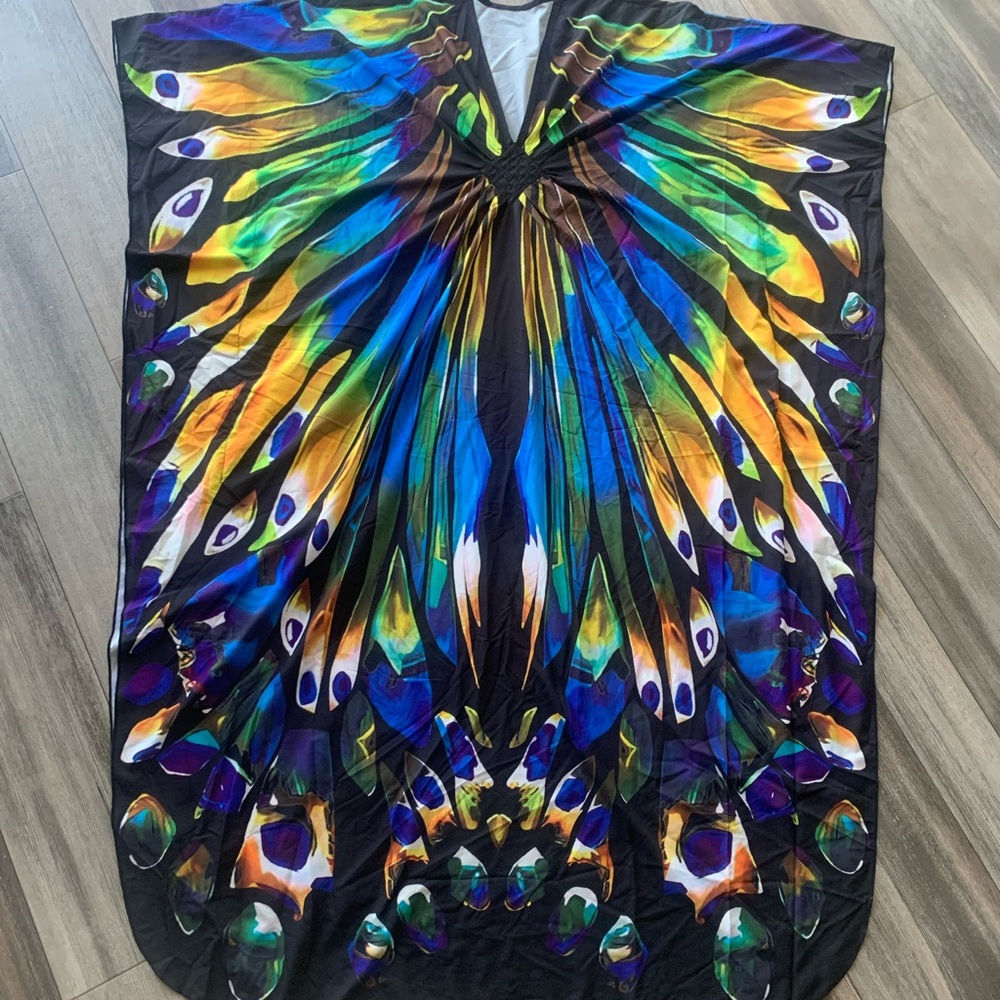 Vibrant Peacock Feather Kaftan - Multicolor
